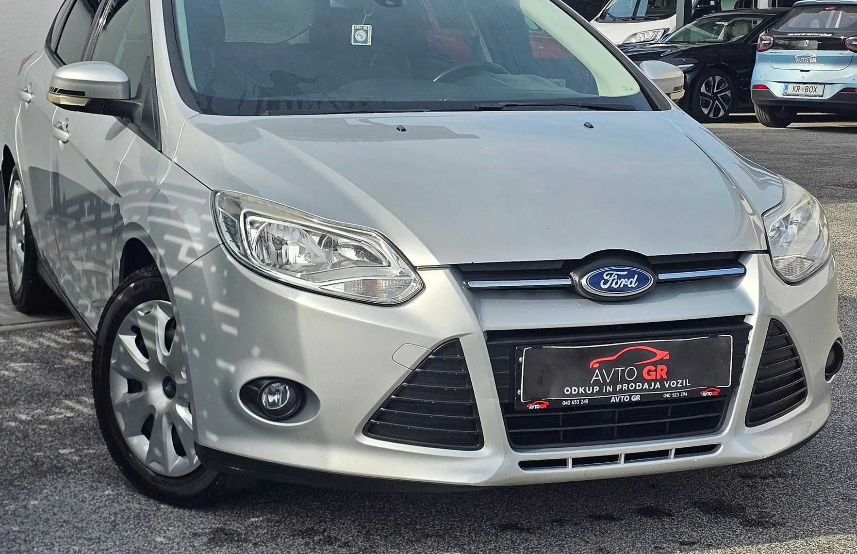 Zunanja slika - Ford Focus - 1.6 TDCi.Trend ECOnetic-VINJETA-ZIM.GUME DARILO - 6