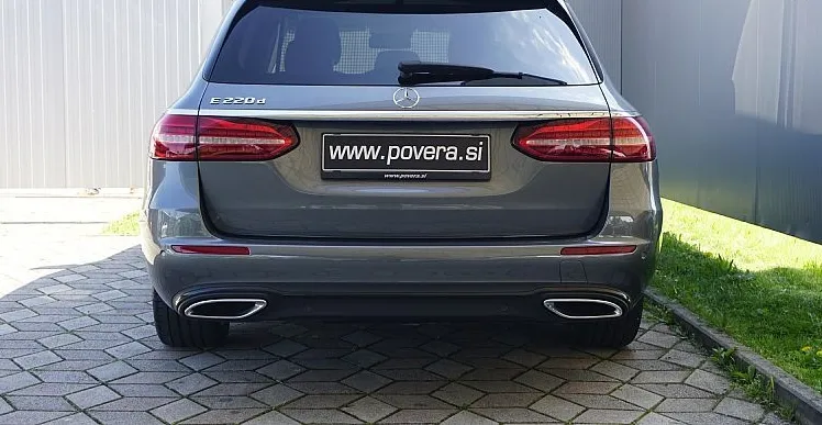 Zunanja slika - Mercedes-Benz E-Razred - E 220 d T Avangarde+ LED+NAVI+18 COL ALU +PRIKLOP+ - 6