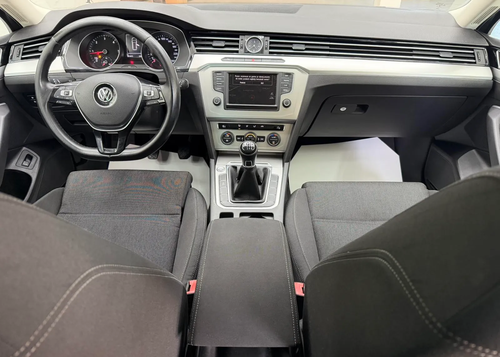 Zunanja slika - Volkswagen Passat - Variant 2,0 TDI BMT Highline - 7