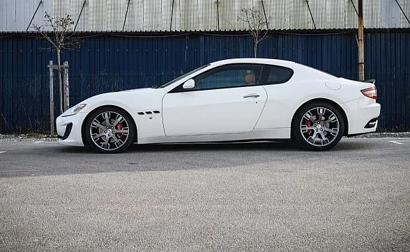 Zunanja slika - Maserati GranTurismo - 4.2 MC Sport Line V8 NEPOZABNO DOŽIVETJE - 7
