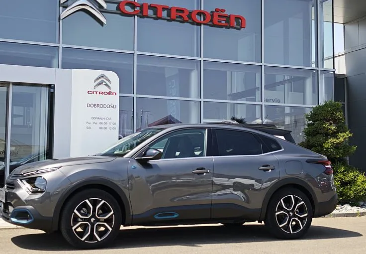 Zunanja slika - Citroën C4 X - Shine Električni 136 - 3