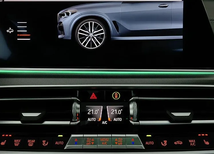 Zunanja slika - BMW X5 - serija : 30d-XD-M-PAKET-ZRAČNO-LASER-PANOR-KAME-COCKPIT-21C - 16