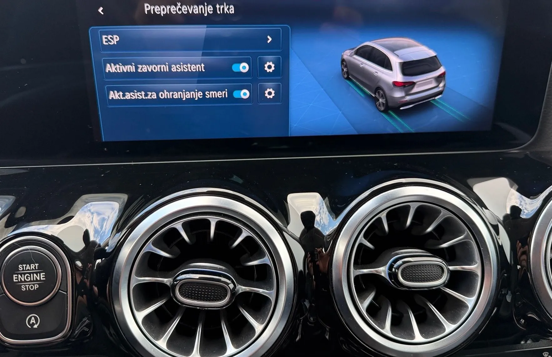 Zunanja slika - Mercedes-Benz B-Razred - B 200 d DCT Advanced Plus-Keylees-LED-PDC-Kamera - 16