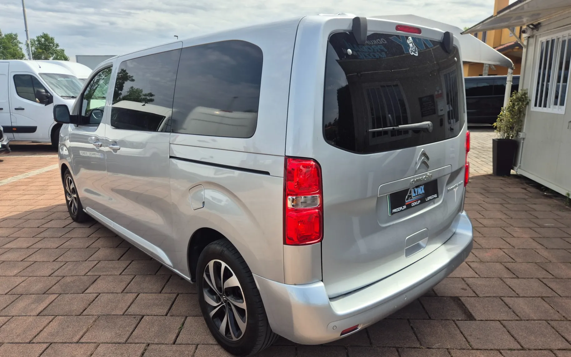 Zunanja slika - Citroën Spacetourer - 2.0 BlueHDi 150 LEASING BREZ POLGA - 6