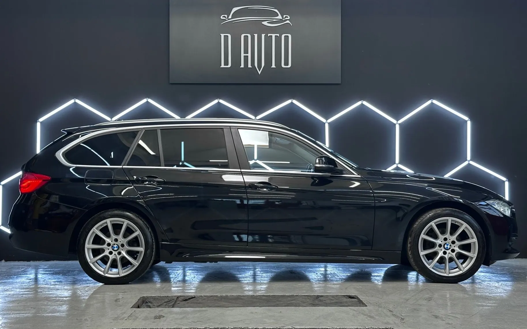 Zunanja slika - BMW serija 3 Touring: - 318d Touring LED+NAVI+KAMERA+AVTOMATIK... - 5