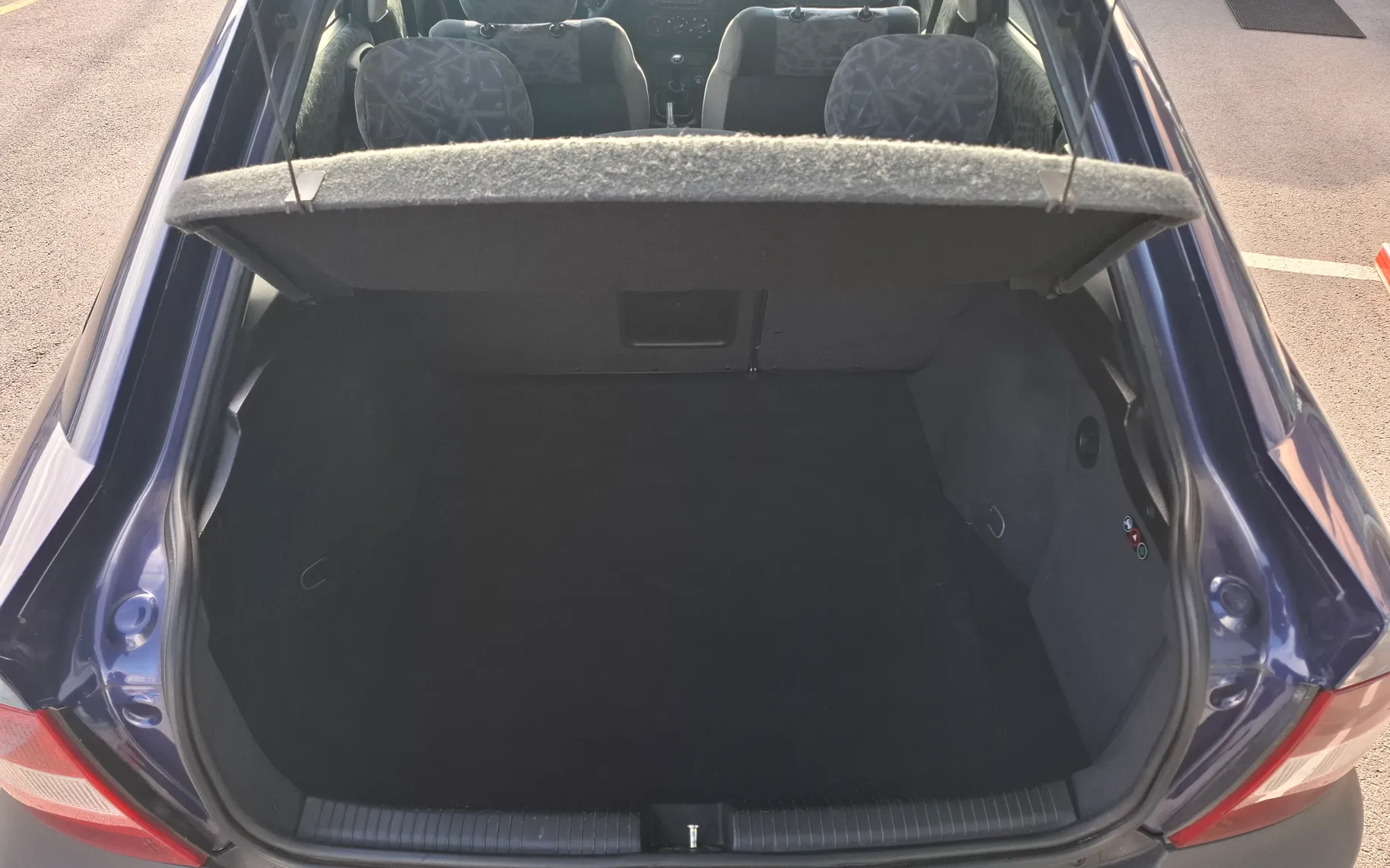 Zunanja slika - Opel Vectra - 1.6i 16V - SLOVENSKO POREKLO + ODLIČNO OHRANJEN - 15