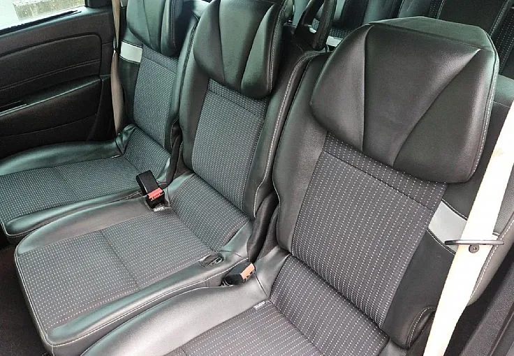 Zunanja slika - Renault Scénic - Grand Scenic 1.6 dCi 131ks °7-SEDEŽEV° °BOSE EDITION° °17-COL° - 10