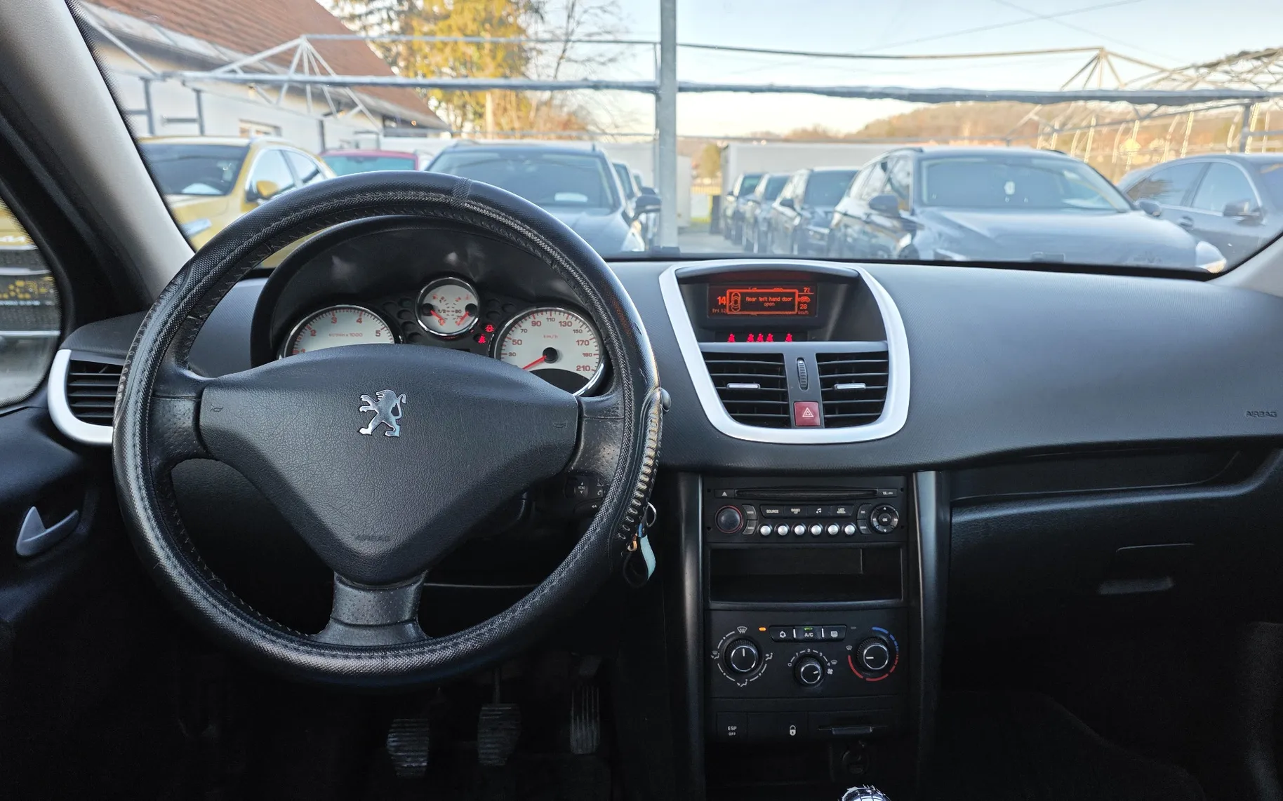 Zunanja slika - Peugeot 207 - Sport 1,4 VTi - 15