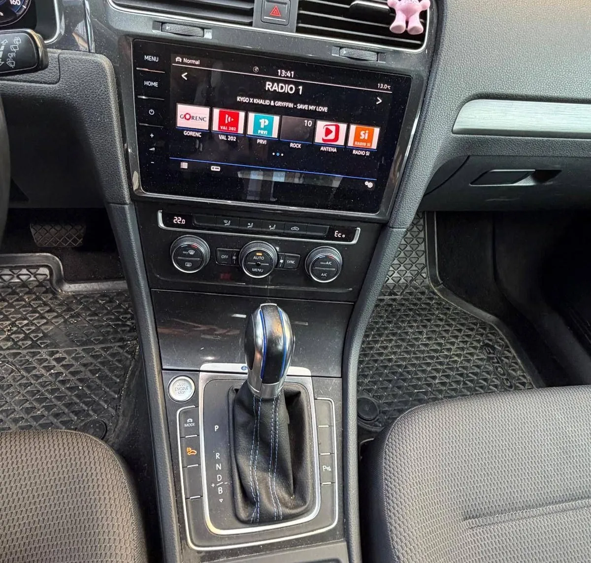 Zunanja slika - Volkswagen Golf - e- - 6