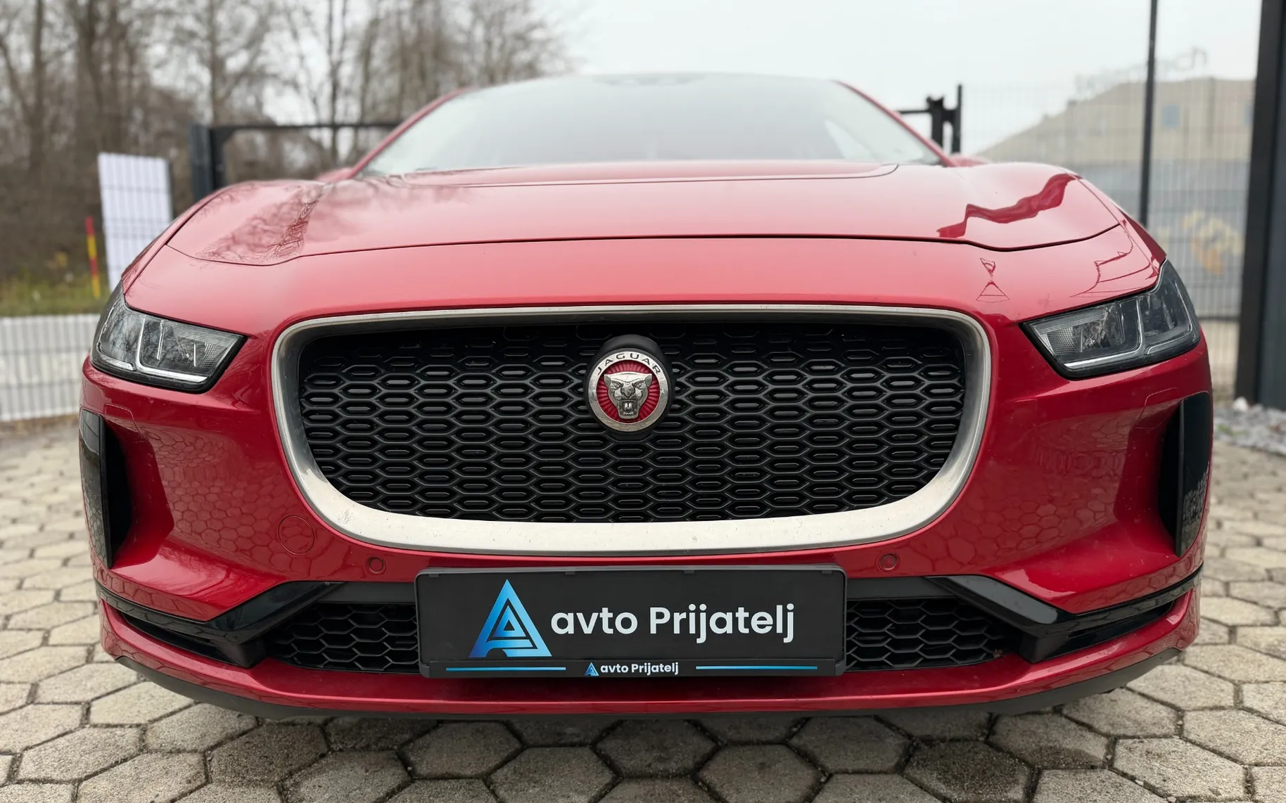 Zunanja slika - Jaguar I-PACE - USNJE | 4WD | NOVA BATER | UGODNO - 1