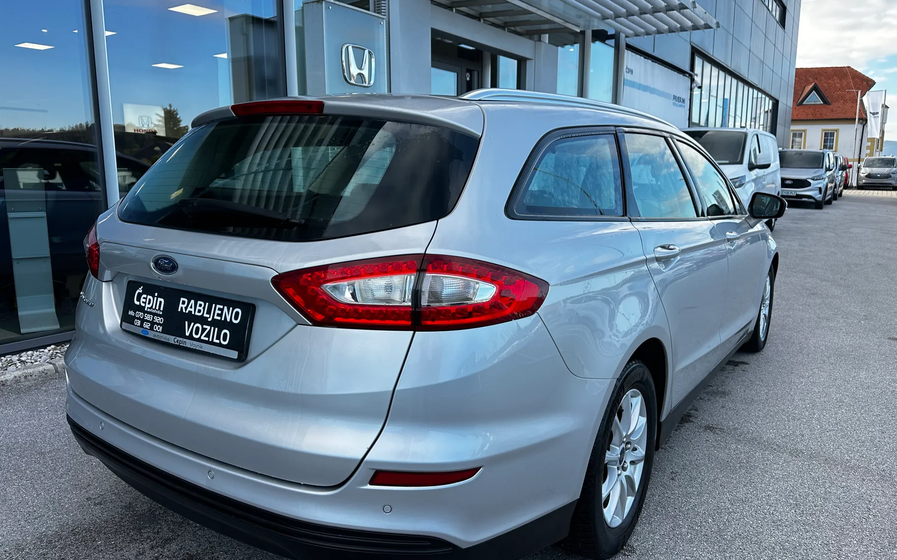 Zunanja slika - Ford Mondeo - Karavan 2.0 TDCi Titanium Powershift - 6