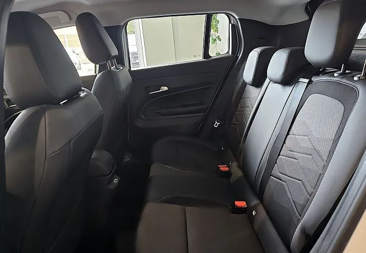 Zunanja slika - Jeep Avenger - Altitude 1.2 E-DCT6 MHEV 100 - 7