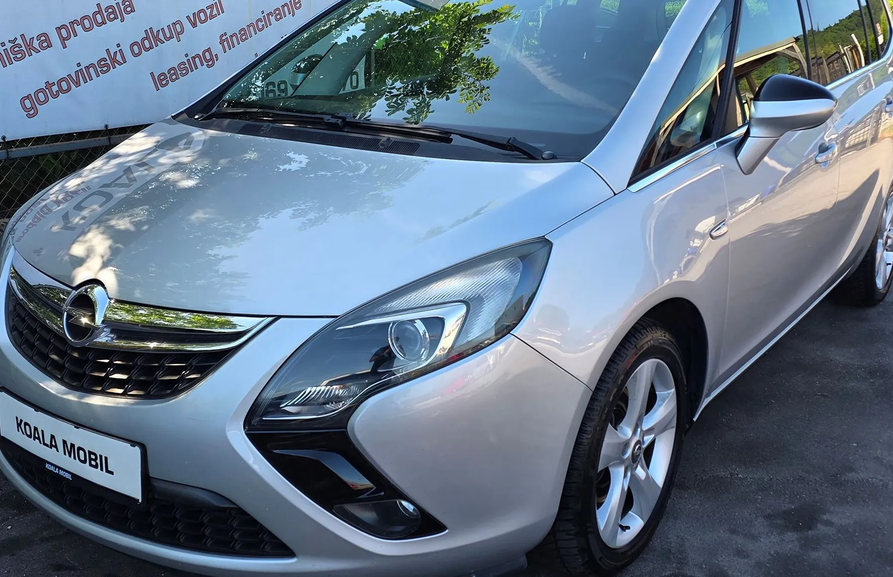 Zunanja slika - Opel Zafira - 2.0 CDTi COSMO 7 SEDEŽEV-ALU PLATIŠČA-2.LASTNIK - 18