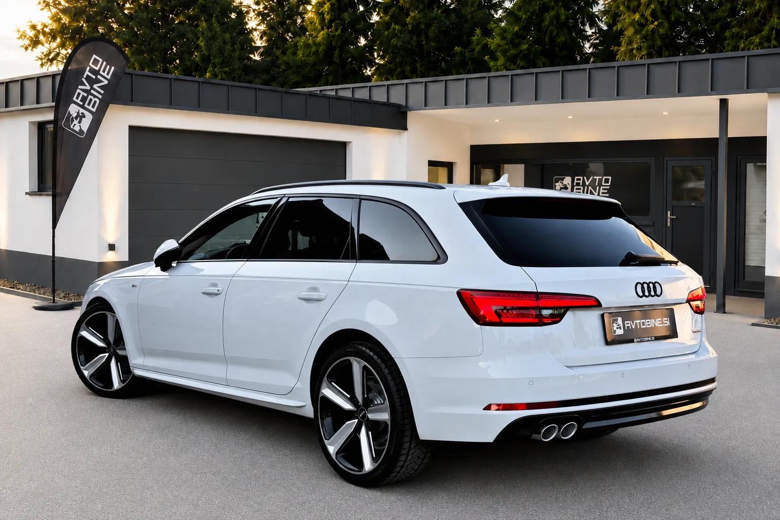 Notranja slika - Audi A4 Avant - QUATTRO 3.0 TDI S LINE•MATRIX•VIRTUAL•KOT NOV - 8