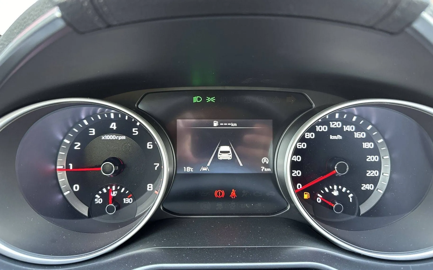 Zunanja slika - KIA Ceed - 1.0 T-GDi EX Champion + ISG. M T ... - 13