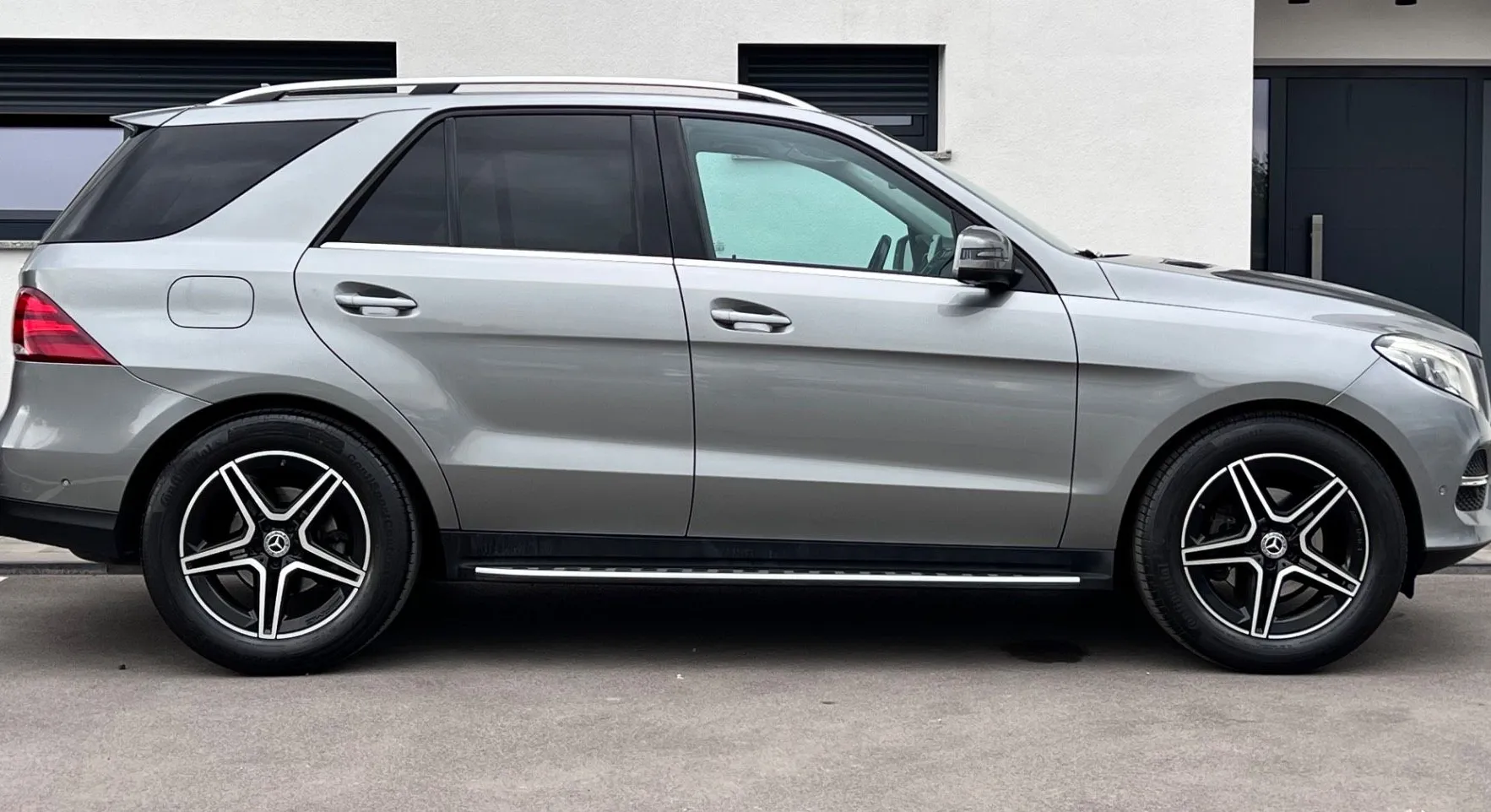Zunanja slika - Mercedes-Benz GLE-Razred - GLE 250 d 4MATIC+SLO+1.LAST+LED... - 4