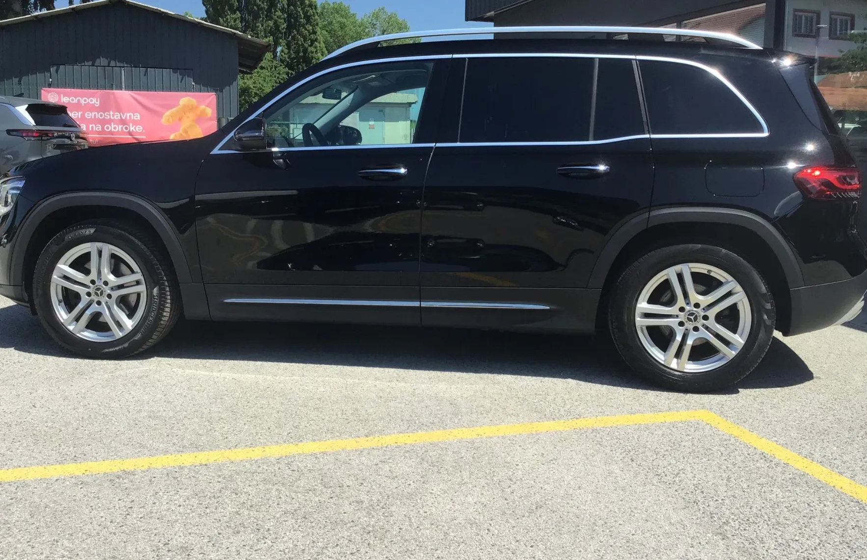 Zunanja slika - Mercedes-Benz GLB-Razred - GLB 200 d 4MATIC  Avt. - 8