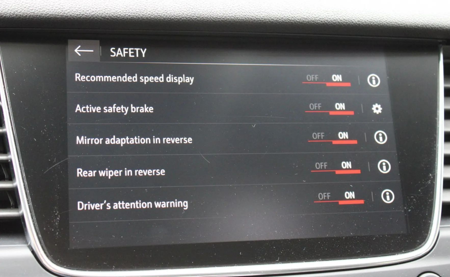 Zunanja slika - Opel Grandland X - 1.2 TURBO 96KW AUTO NAVI-ALU-PDC 360-KAMERA - 19
