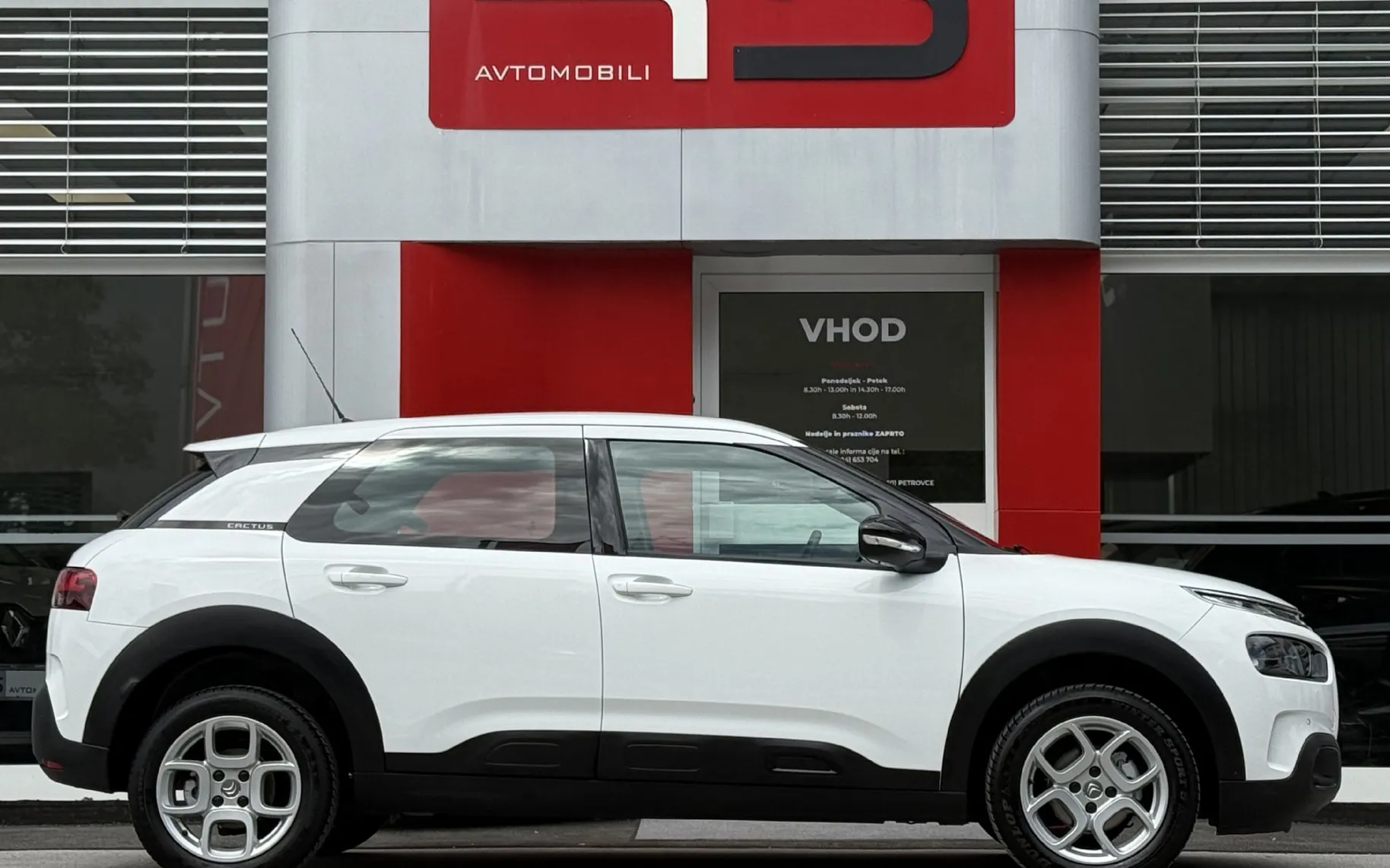 Zunanja slika - Citroën C4 Cactus - PureTech 110 AVT. 1.LASTNIK - 4