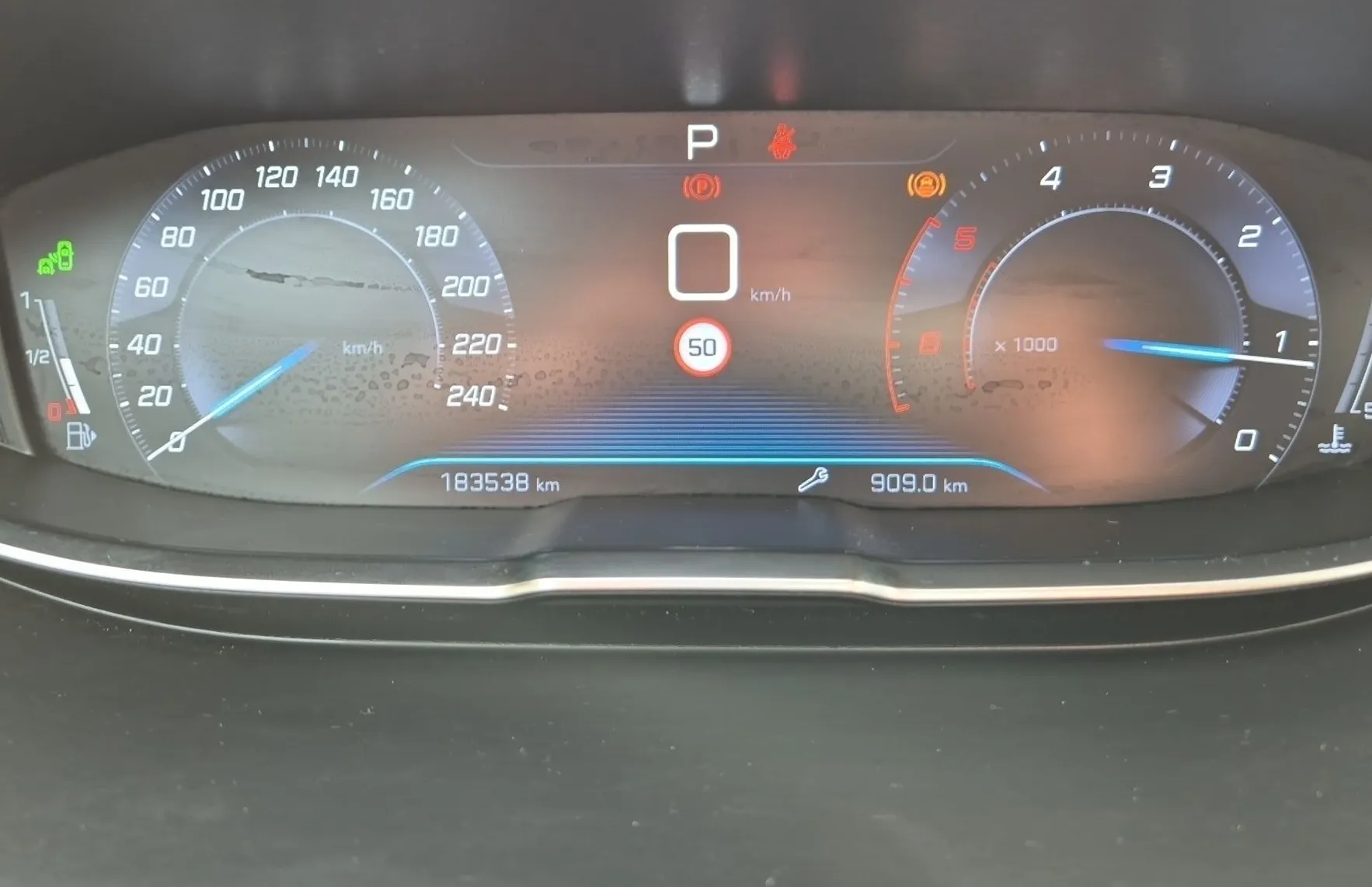 Zunanja slika - Peugeot 3008 - 1.5 BlueHDI 130 S S Allure Avt.-LED- VK- JAMSTVO - 15
