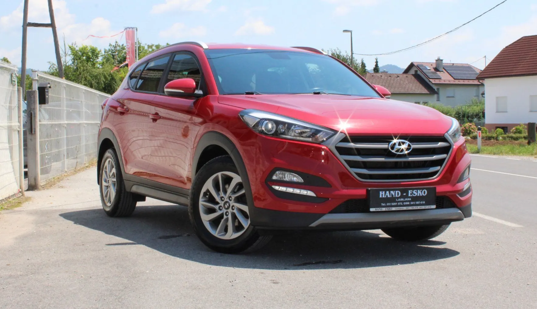 Zunanja slika - Hyundai Tucson - 1.7 CRDi Style DCT ALU PDC GRETJE SEDEŽEV - 3
