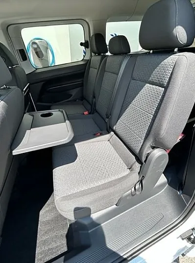 Zunanja slika - Ford Tourneo Connect - 2.0 TDCi EcoBlue 122KM A7 TITANIUM L2 - NA ZALOGI - 3