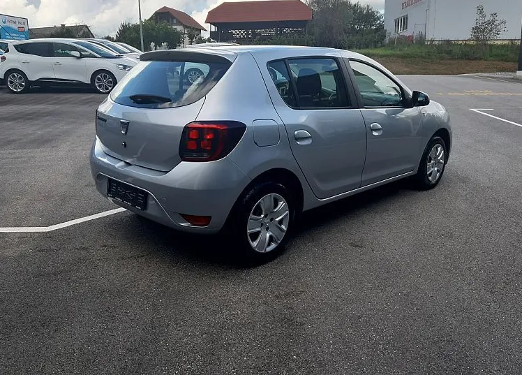 Zunanja slika - Dacia Sandero - 0.9 TCe 90 Essential - 3