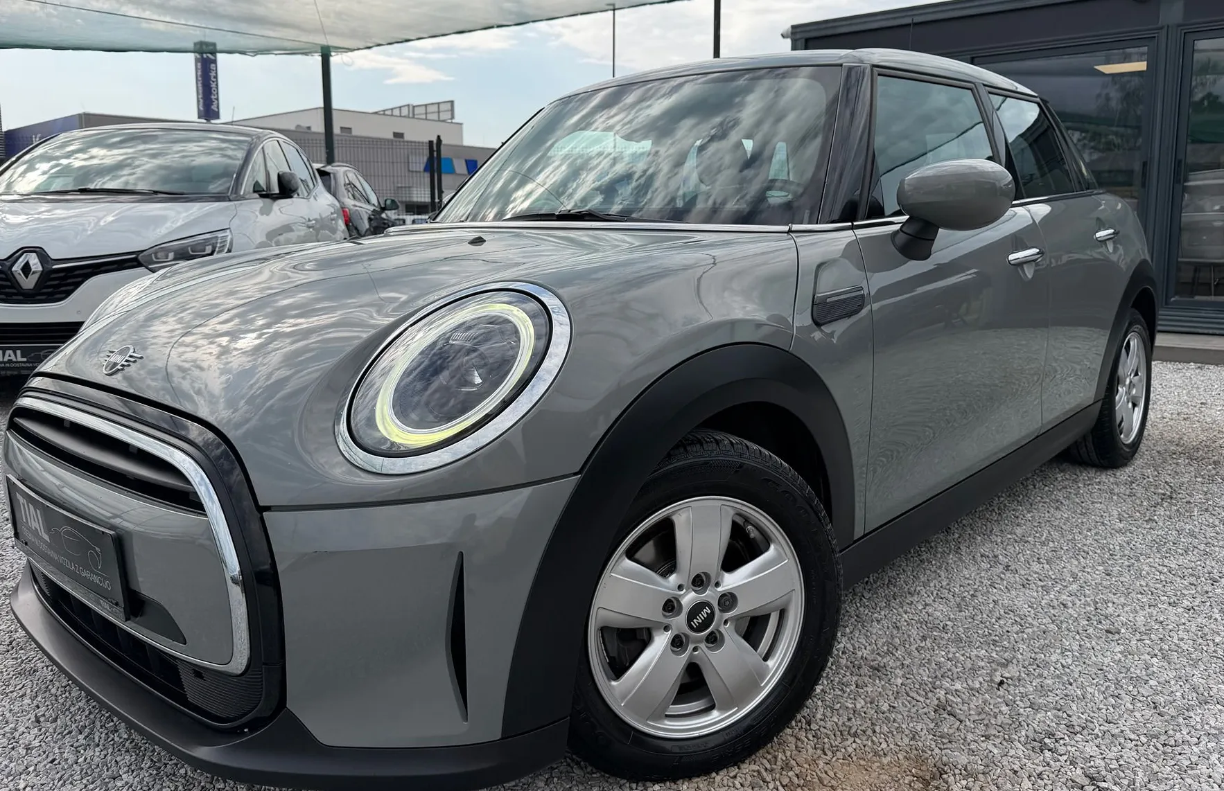 Zunanja slika - MINI Cooper - 1.5 NOVI MODEL-LED-TEMP.-PDC-ALU-BREZ POLOGA- - 1