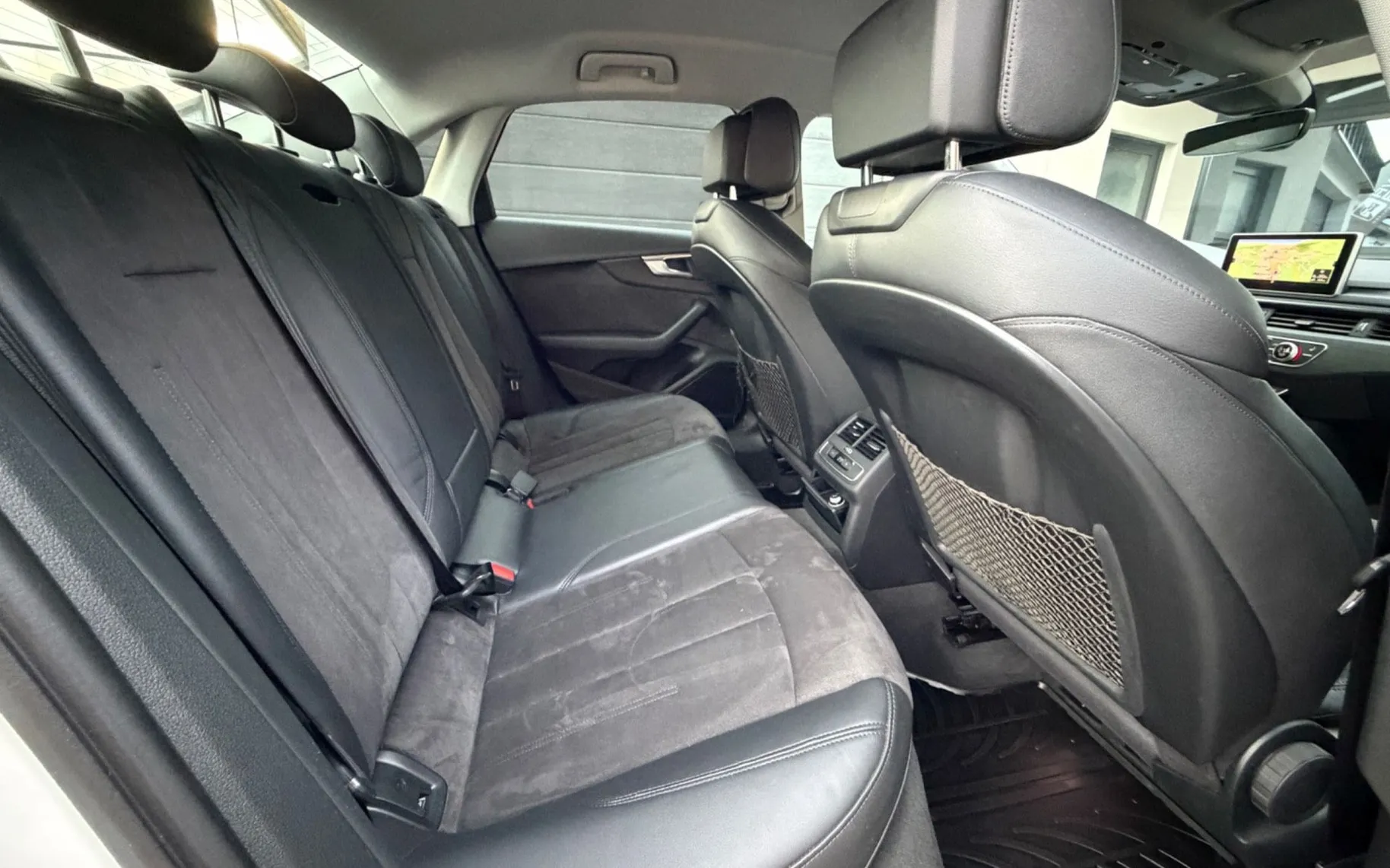 Notranja slika - Audi A4 - 3.0 TDI Sport S tronic•LIMO•HEAD UP•LED•NAVI... - 11