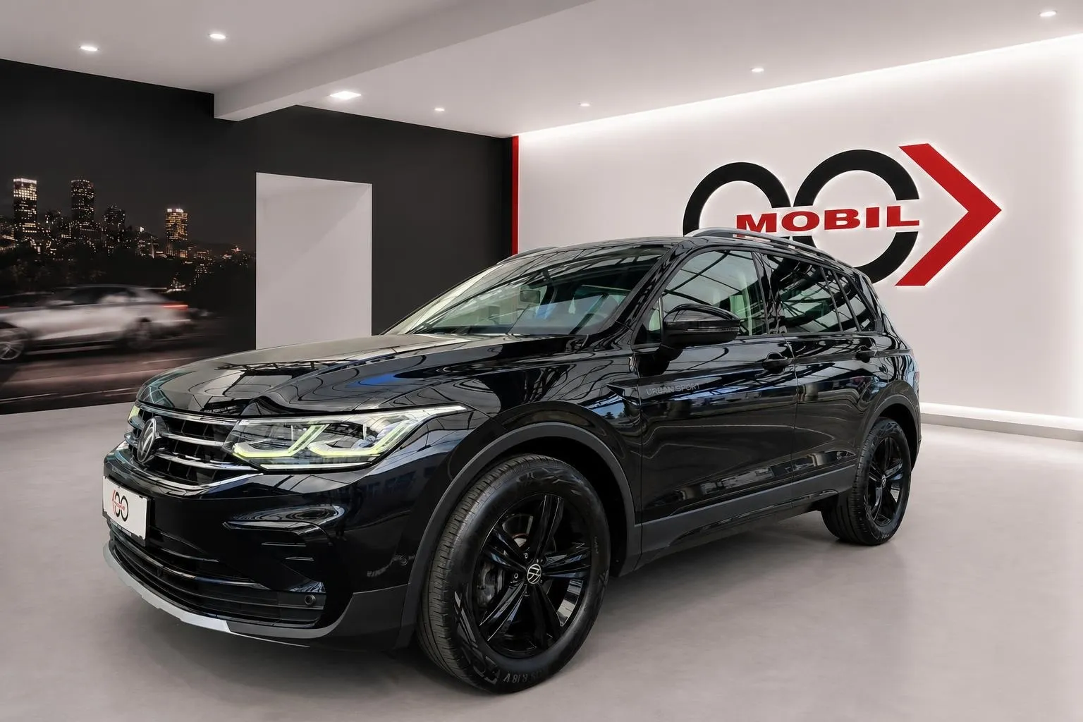 Zunanja slika - Volkswagen Tiguan - 2.0 TDI Urban Sport 4Motion DSG - Matrix.kamera.HK - 1