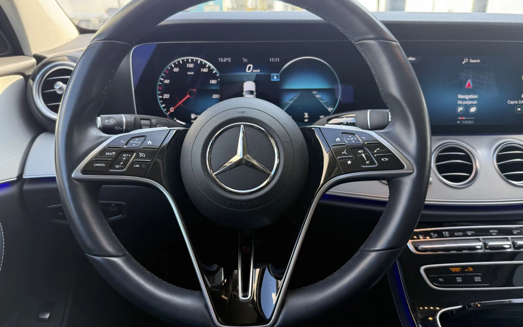 Zunanja slika - Mercedes-Benz E-Razred - E 200 d AVANDGARD LED.NAVI. USNJE. OGR.SEDEŽI - 12