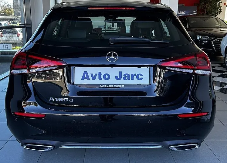 Zunanja slika - Mercedes-Benz A-Razred - A 180 d 8G-DCT-SLOVENSKO VOZILO - 3