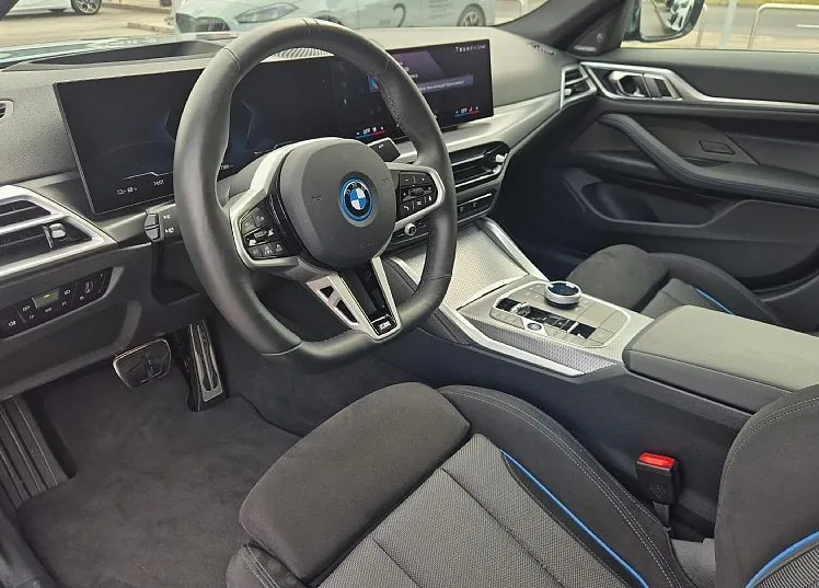 Zunanja slika - BMW i4 - eDrive40 POSEBNA PONUDBA - 8