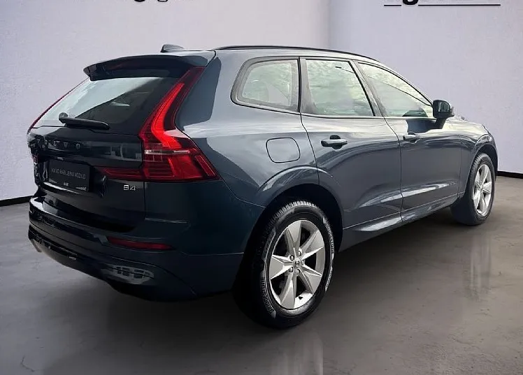 Zunanja slika - Volvo XC60 - B4  D  Core AT FWD - 3