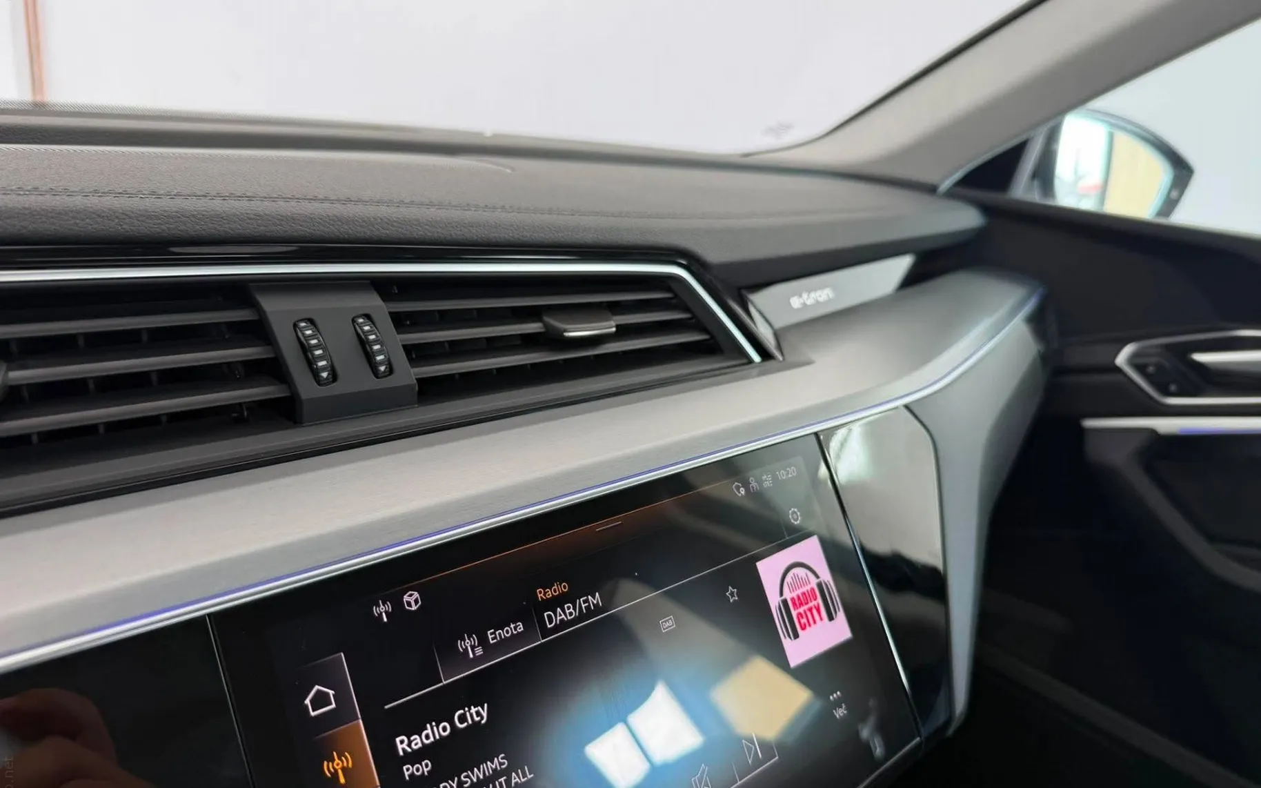 Zunanja slika - Audi e-tron - 55 quattro Advanced.KAMERA.LED.USNJE.NAVI.4X4.ACC - 9