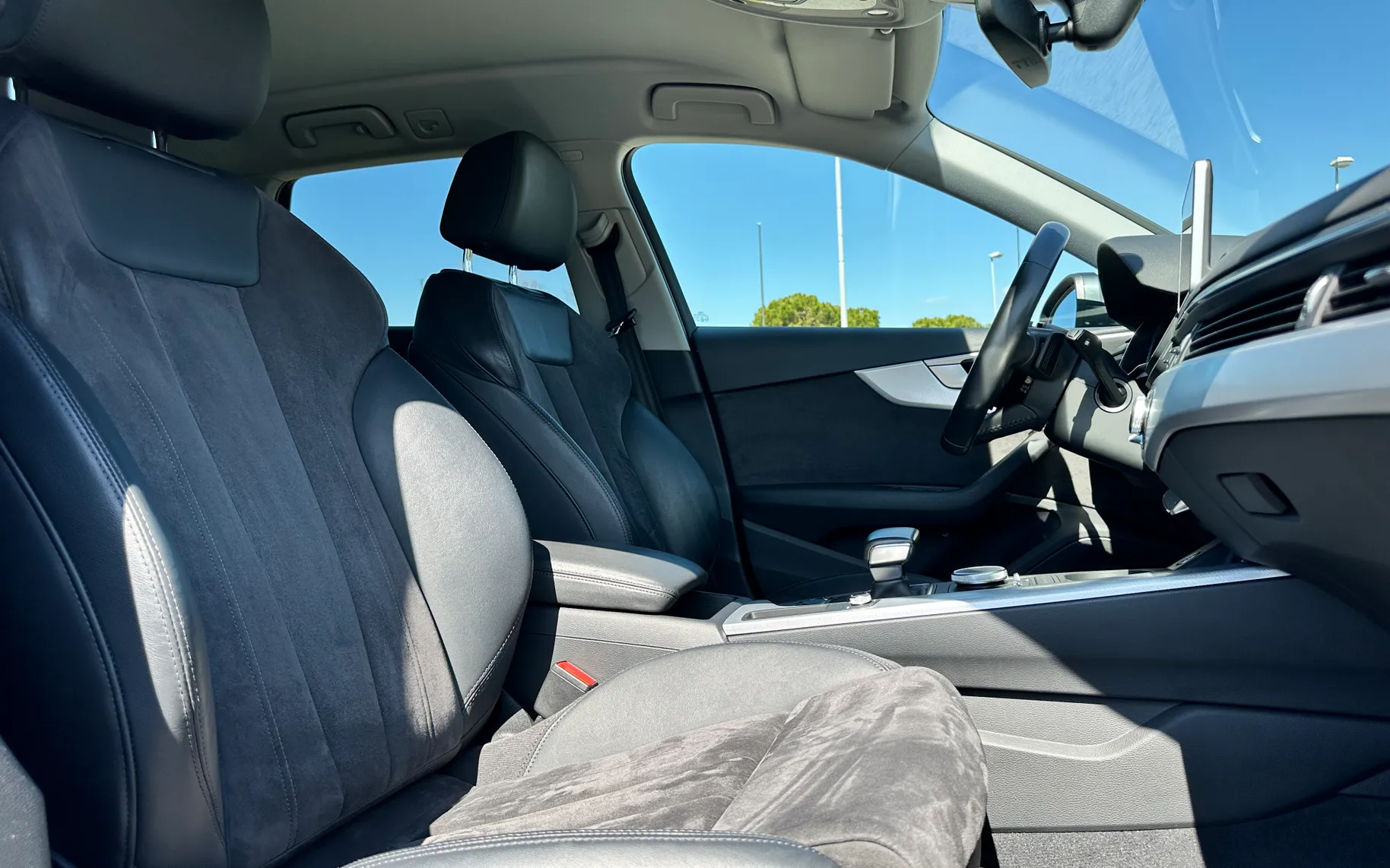 Zunanja slika - Audi A4 - Avant 40 TFSI S-LINE VIRTUAL-MATRIX-ACC-KEYLESS-ALU.18 - 17