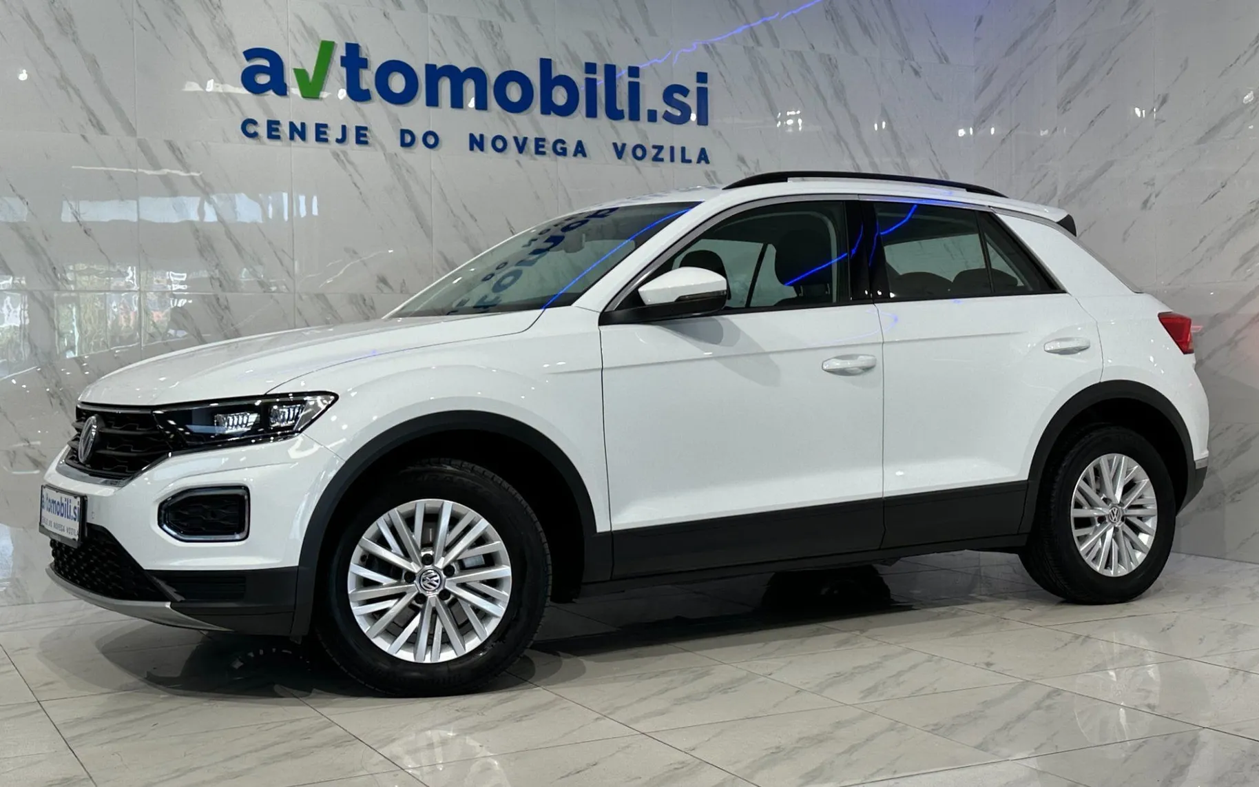 Zunanja slika - Volkswagen T-Roc - 2.0 TDI | 4Motion | ACC | PDC | SLO | - 2