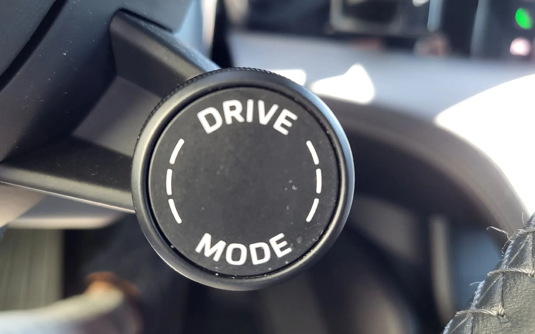 Zunanja slika - Porsche Taycan - 4S PERFORMANCE HLAJ SED KEYLESS KAM BOSE - 14