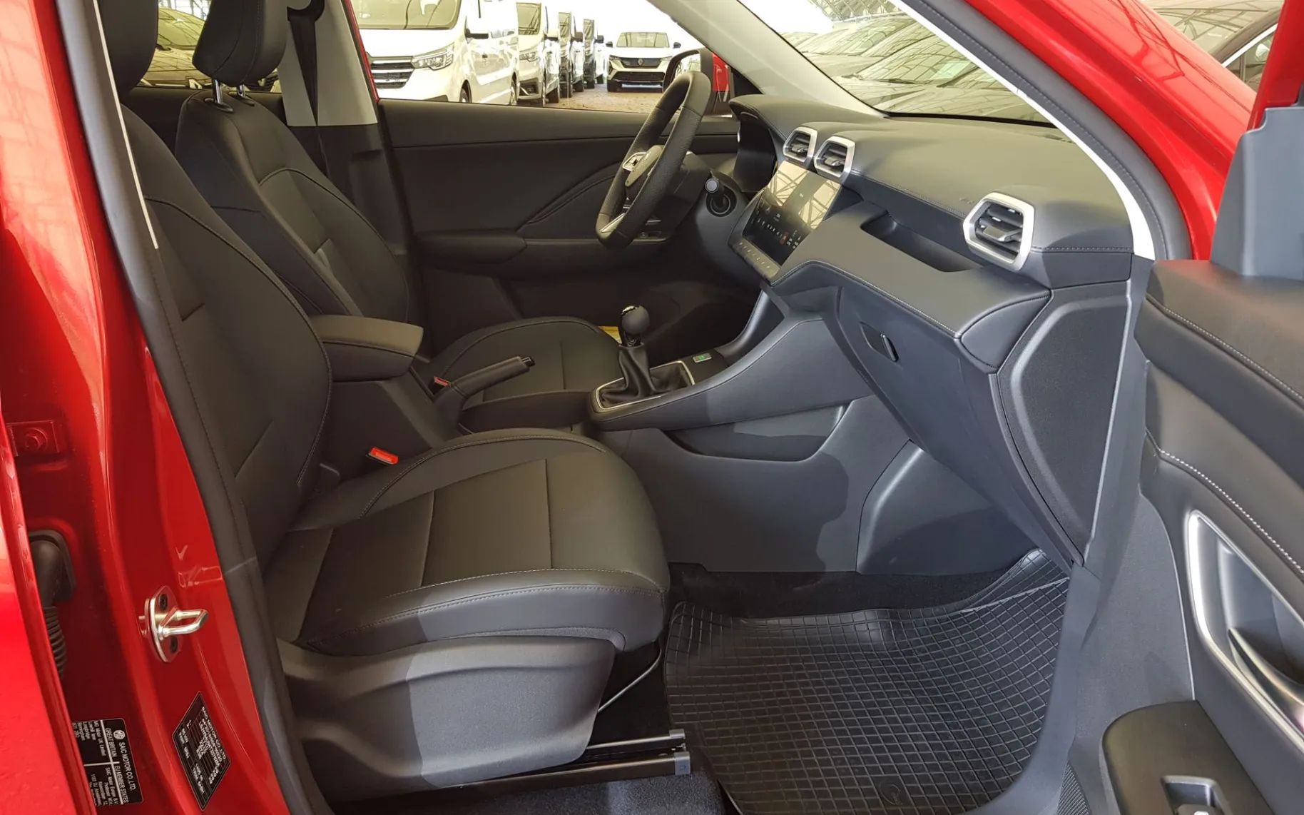 Zunanja slika - MG MG ZS - 1.5L Comfort+kamera 360+ ZIMSKE PNEVMATIKE - 9