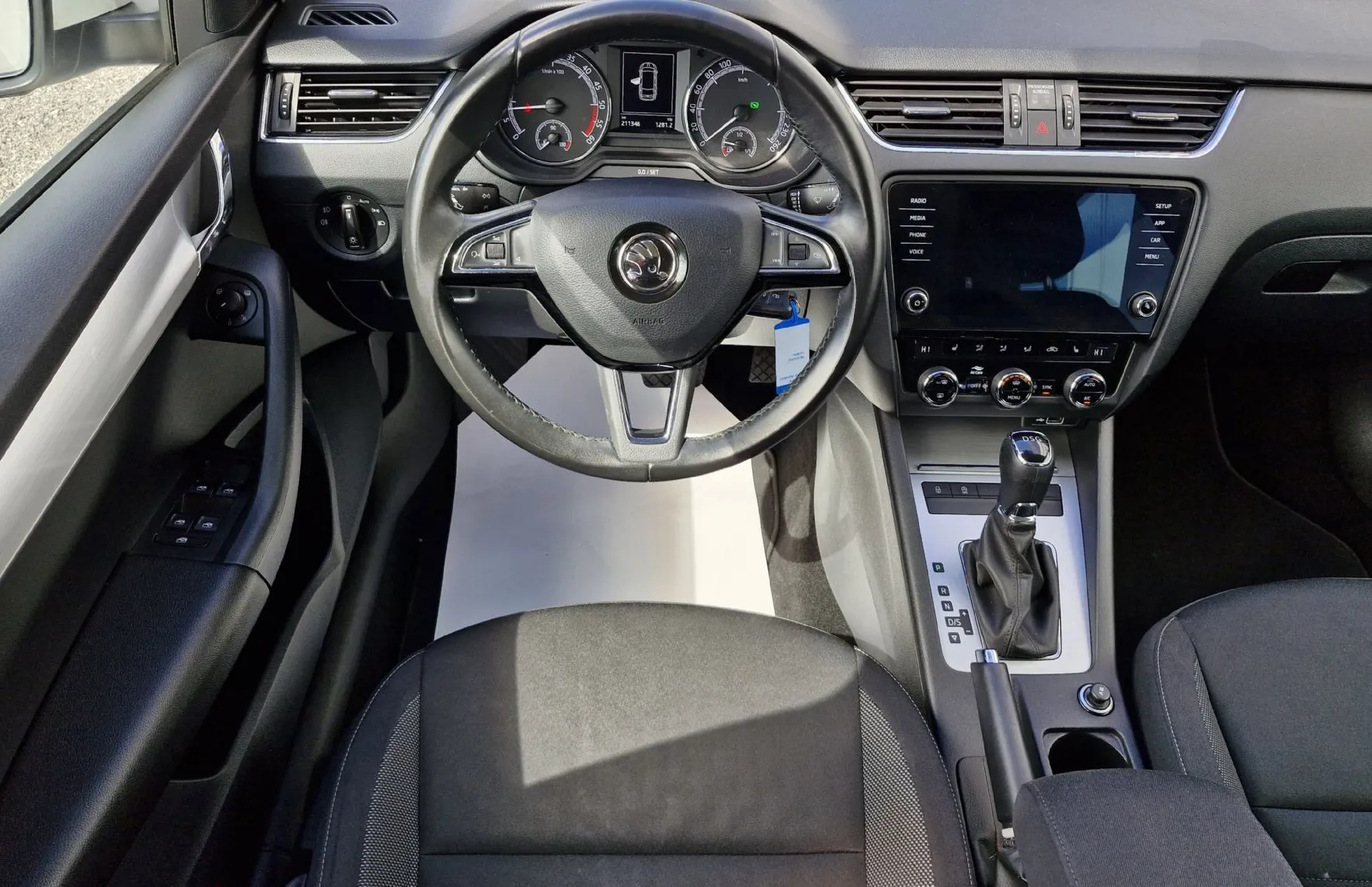 Zunanja slika - Škoda Octavia - 2.0 TDI Family 110 kW DSG KAMERA TEMPOMAT - 9