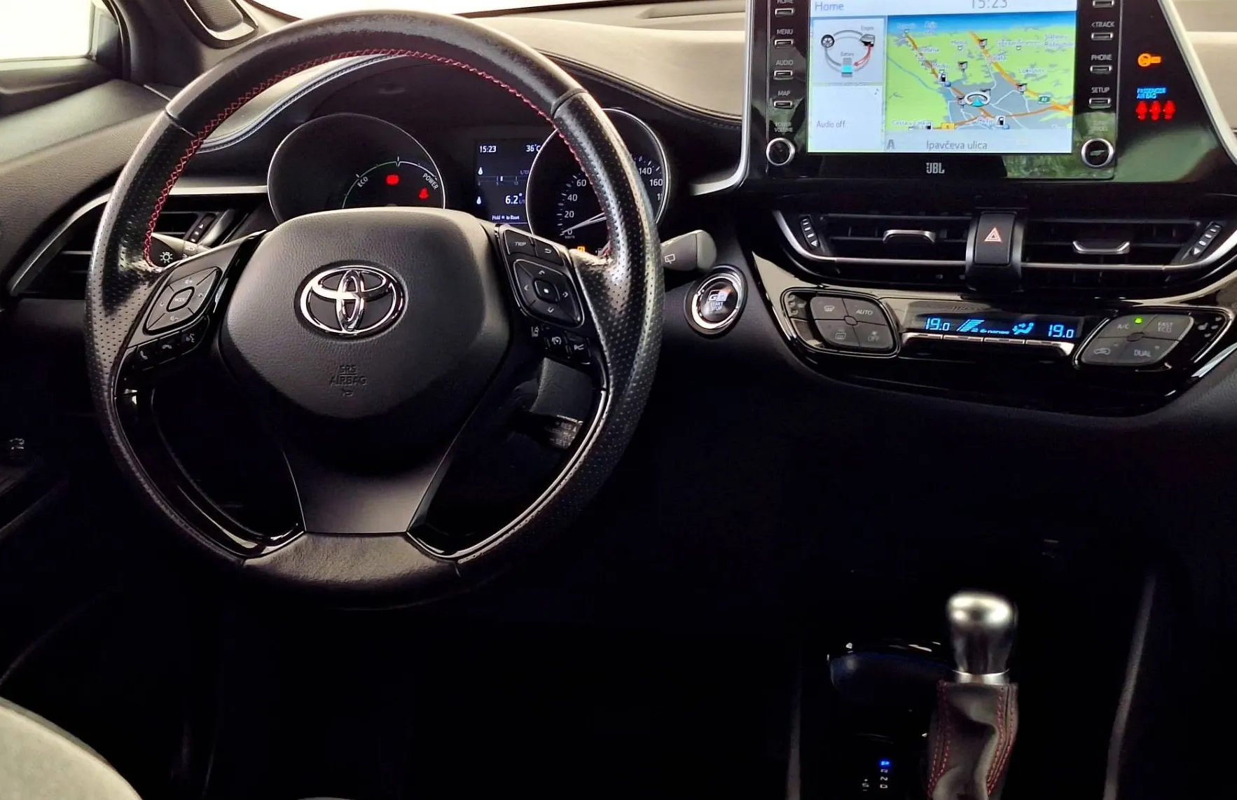 Zunanja slika - Toyota C-HR - Hybrid 2.0 GR Sport •ALCANTARA•FULL LED•SLO• - 10