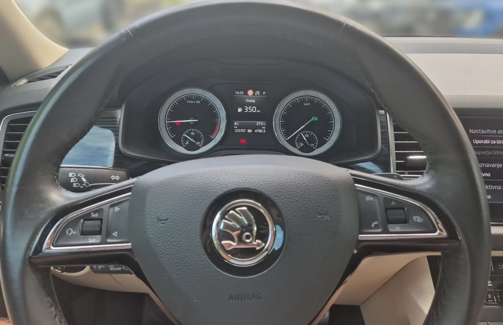 Zunanja slika - Škoda Kodiaq - STYLE 2.0 190PS DSG 4X4-SLO-1.LAST-OGROMNO OPREME - 11