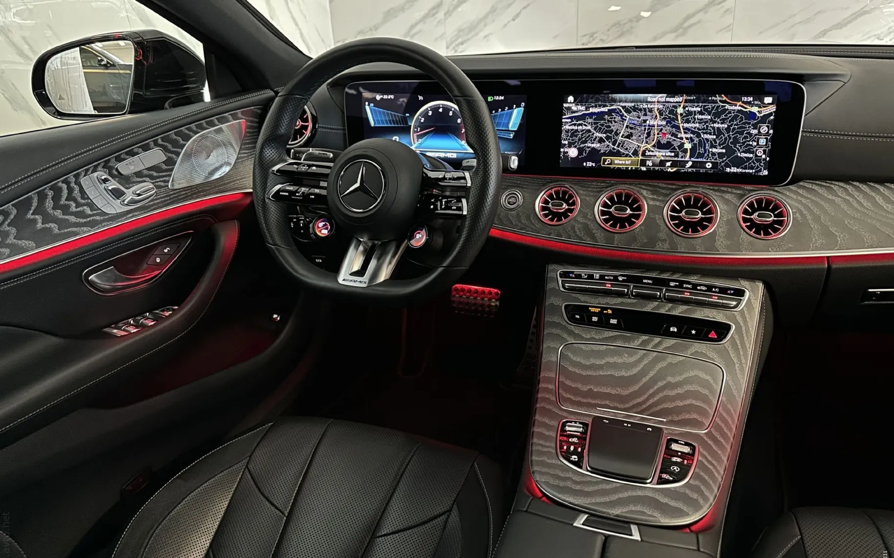 Notranja slika - Mercedes-Benz CLS-Razred - AMG 53 4MATIC+ |Zračno|360K|Kljuka|Burm|Memory|R.. - 10