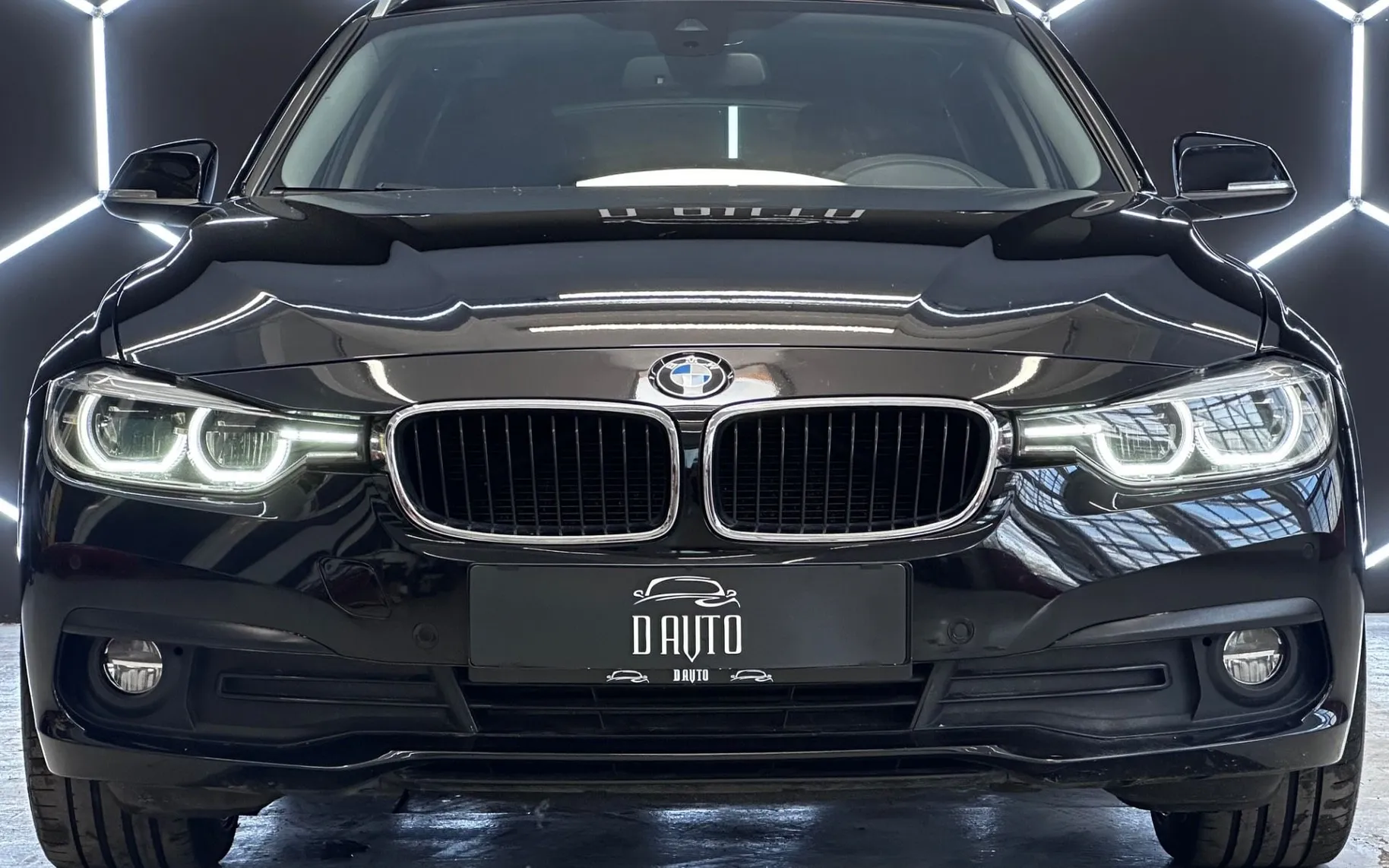 Zunanja slika - BMW serija 3 Touring: - 318d Touring LED+NAVI+KAMERA+AVTOMATIK... - 2