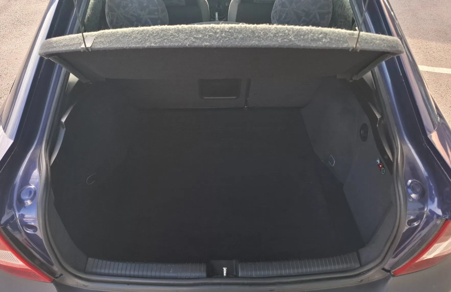 Zunanja slika - Opel Vectra - 1.6i 16V - SLOVENSKO POREKLO + ODLIČNO OHRANJEN - 15