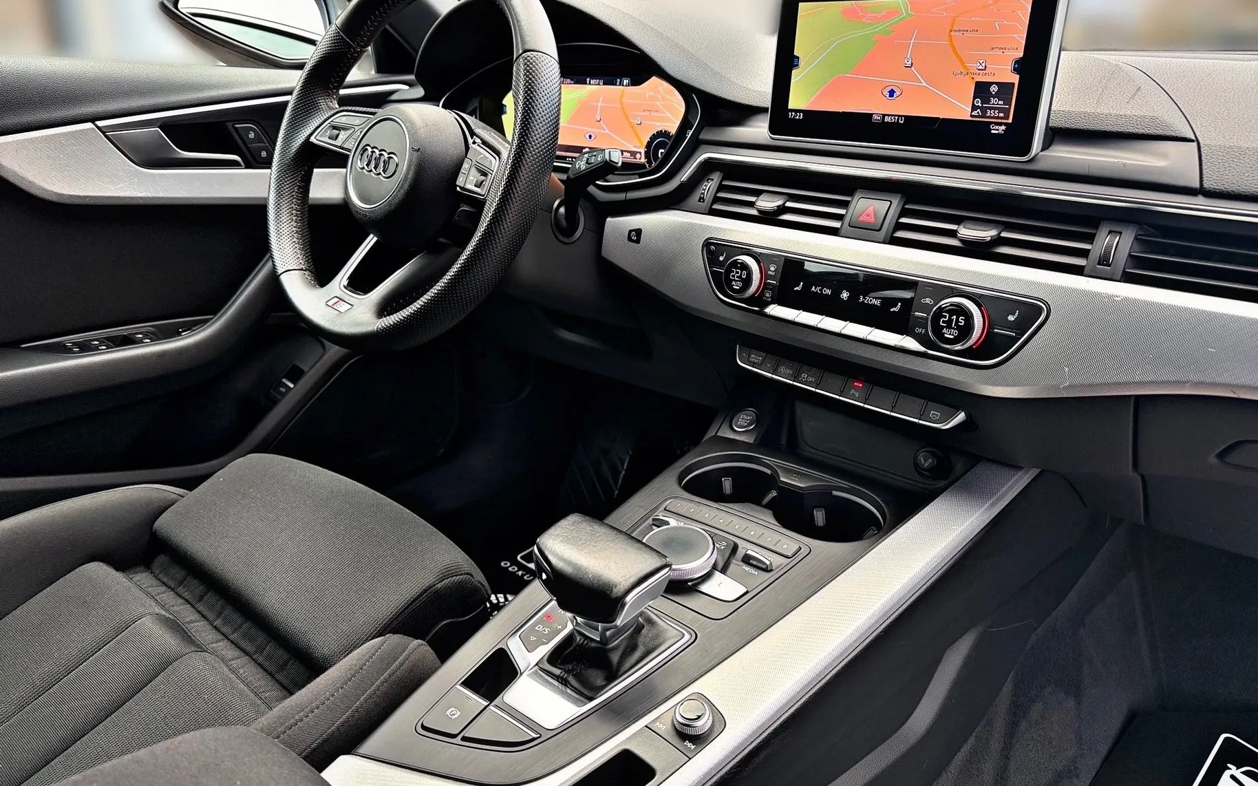 Notranja slika - Audi A4 Avant - 2.0 TDI S TRONIC-140KW-S LINE-VIRTUAL-NAVI-EL.KL - 10