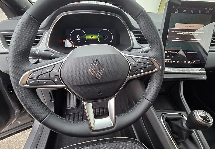 Zunanja slika - Renault Captur - Techno TCe 115 + paket Zima Akcija Staro za novo - 10