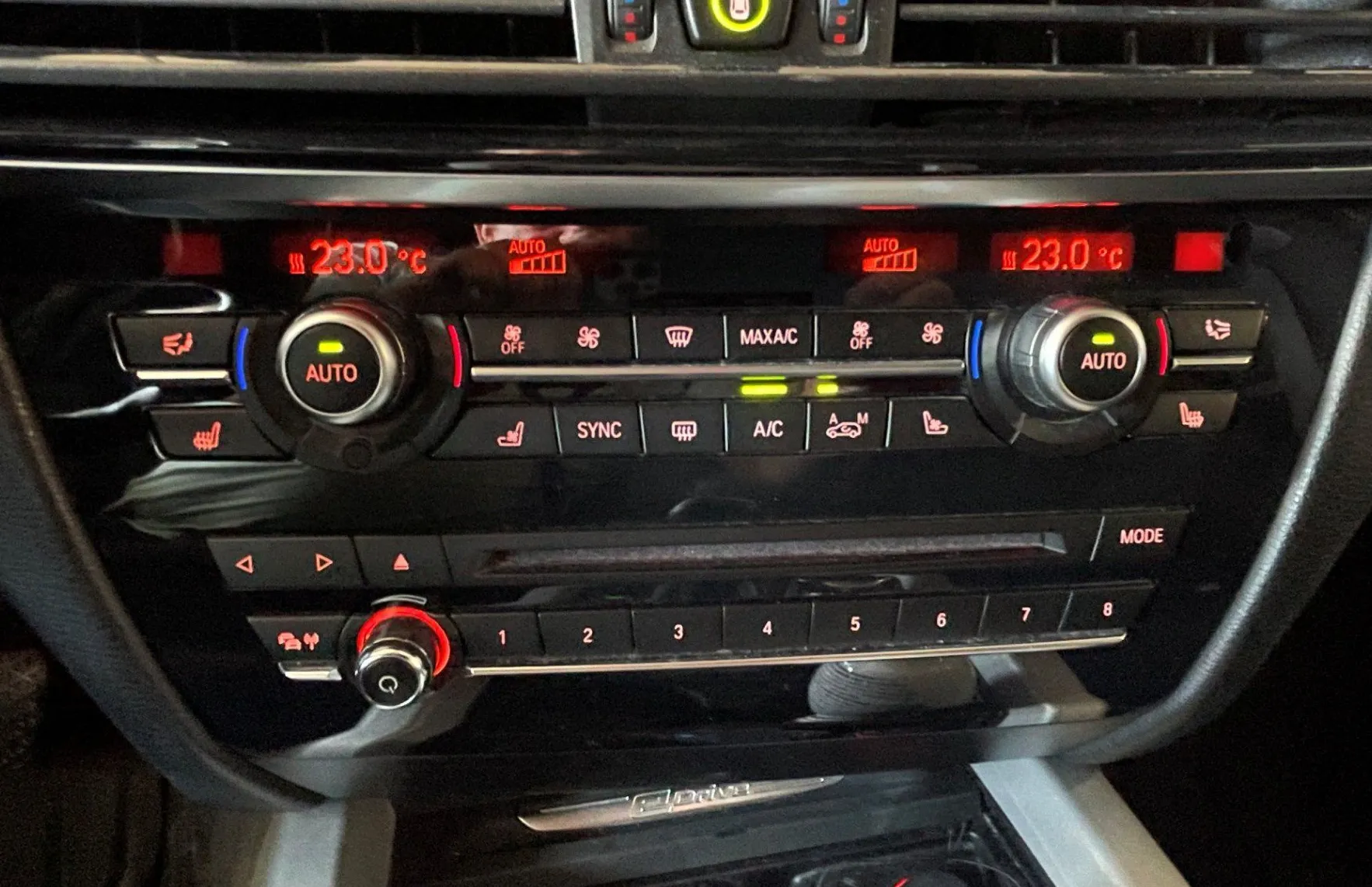 Zunanja slika - BMW X5 - serija : X 5 XDRIVE 40 e AUT. LED.NAVI. KAMERA 360. OGR.SED - 13
