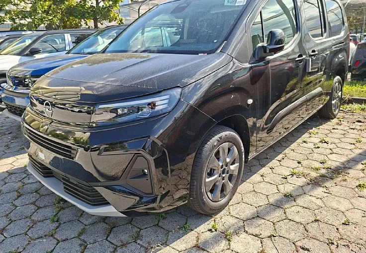 Zunanja slika - Opel Combo - GS XL 1.5D 130KM 7 SEDEŽEV - 1