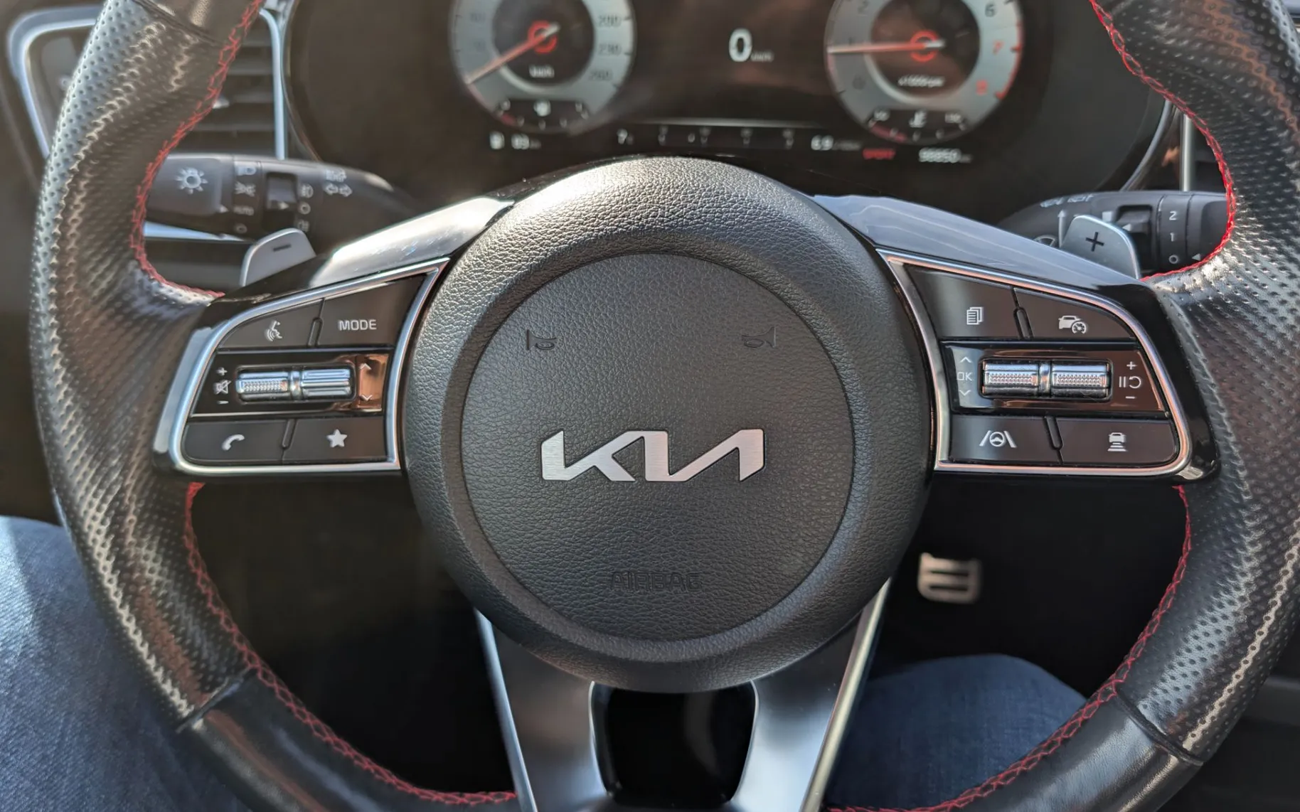 Zunanja slika - KIA ProCeed - 1.6 T-GDi 150kW GT ISG DCT KIA CONNECT - 9